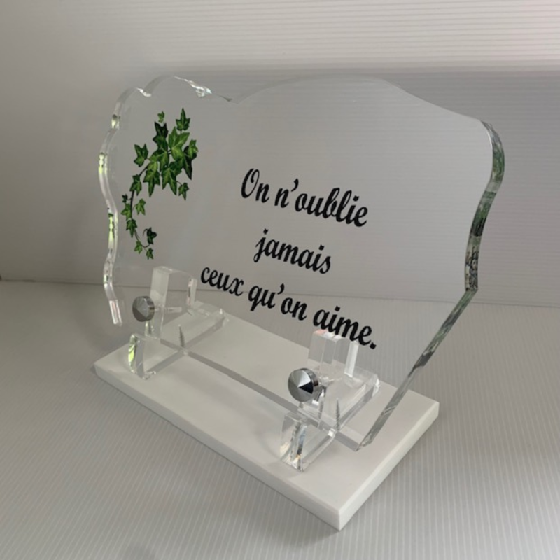 Plaque funéraire en plexi