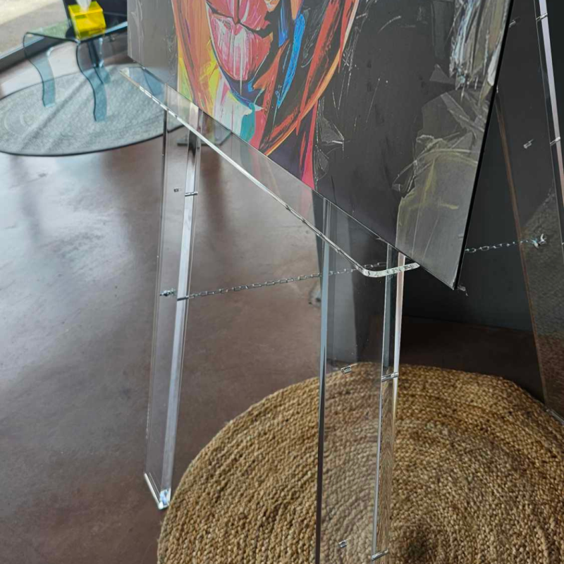 Chevalet design plexiglas grand format transparent Chevalet design plexiglas grand format transparent